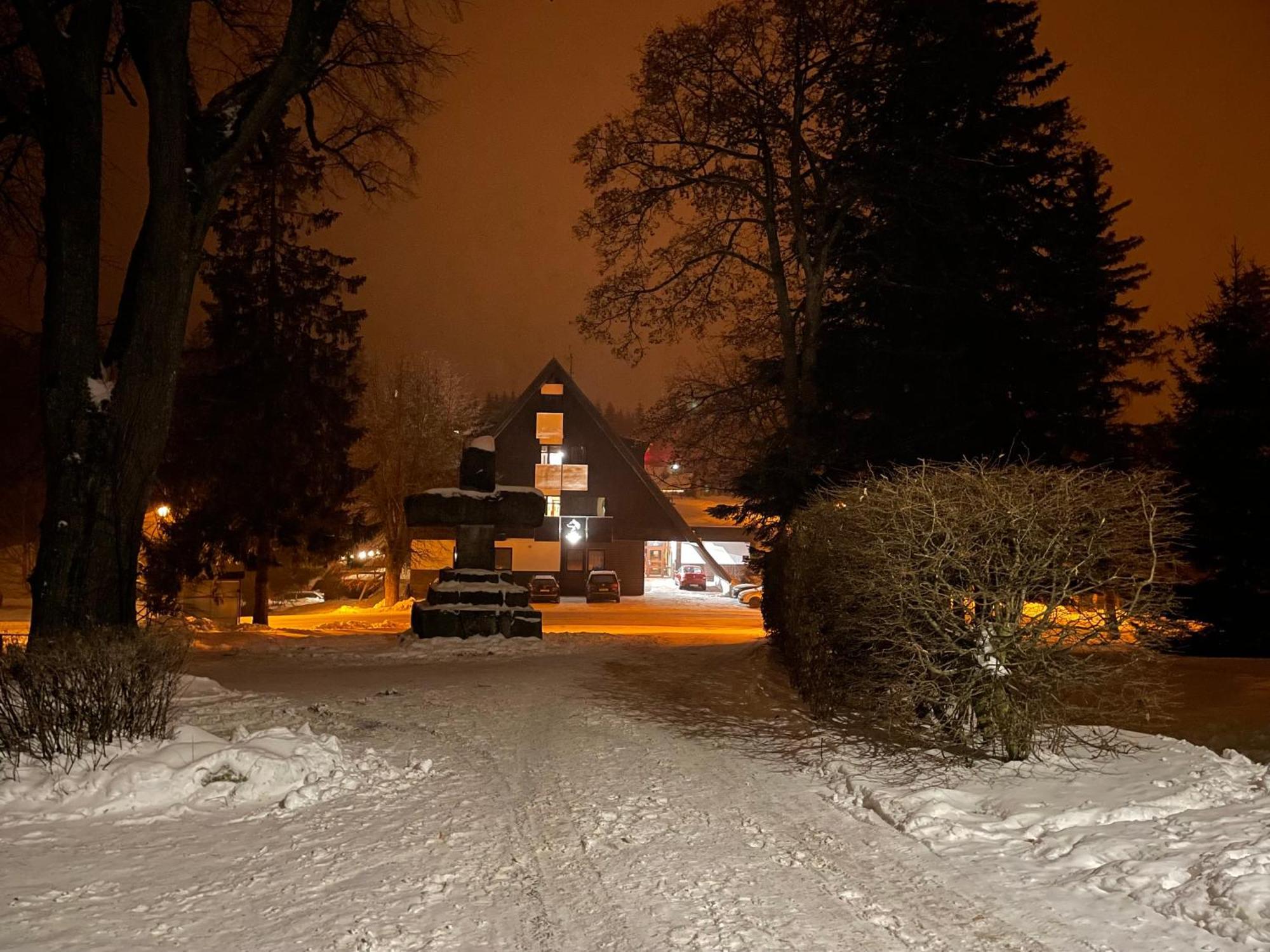 Chalupa U Krize Harrachov Dış mekan fotoğraf
